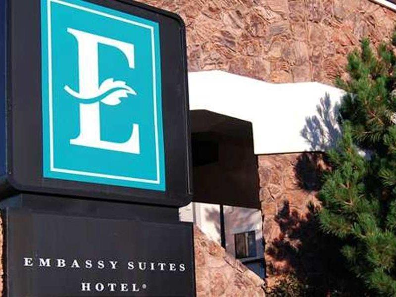 Embassy Suites By Hilton Flagstaff Exterior foto